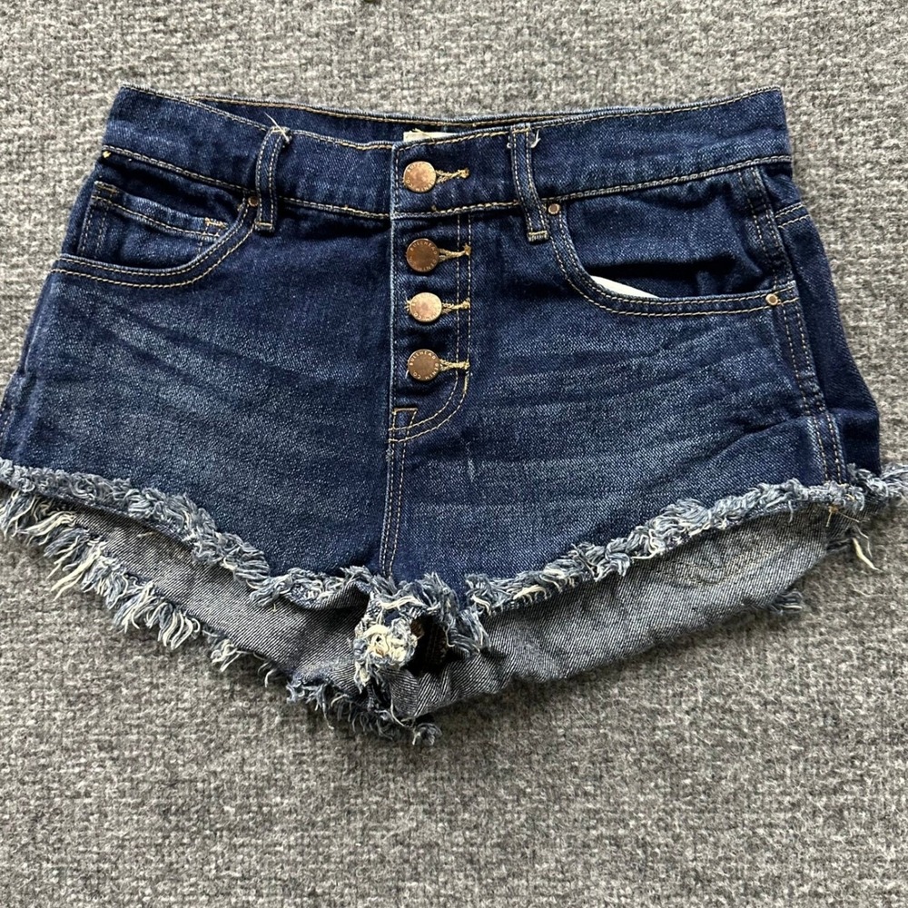 Bullhead Denim Co. Shorts Womens Size 27 Dark Wash High Rise Button Fly Cutoff